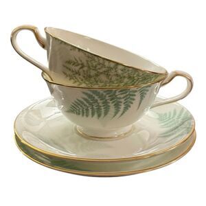 Pair of Vintage Noritake Grand Vert Green Floral Fern Tea Cups and Saucers 4622